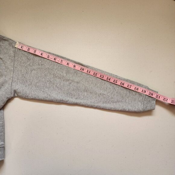 Everlane Hoodie Womens Small Grey Cropped Oversized 100% Human Typography - Picture 6 of 7